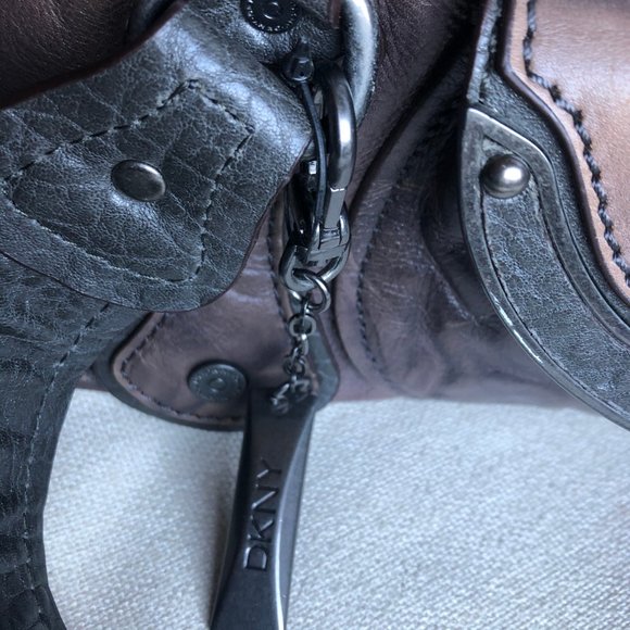 DKNY Leather Purse / Shoulder Bag - Picture 13 of 13